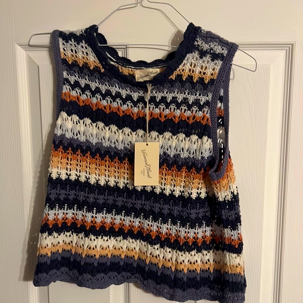 Brand new universal thread, good’s Kohl size large top shirt
